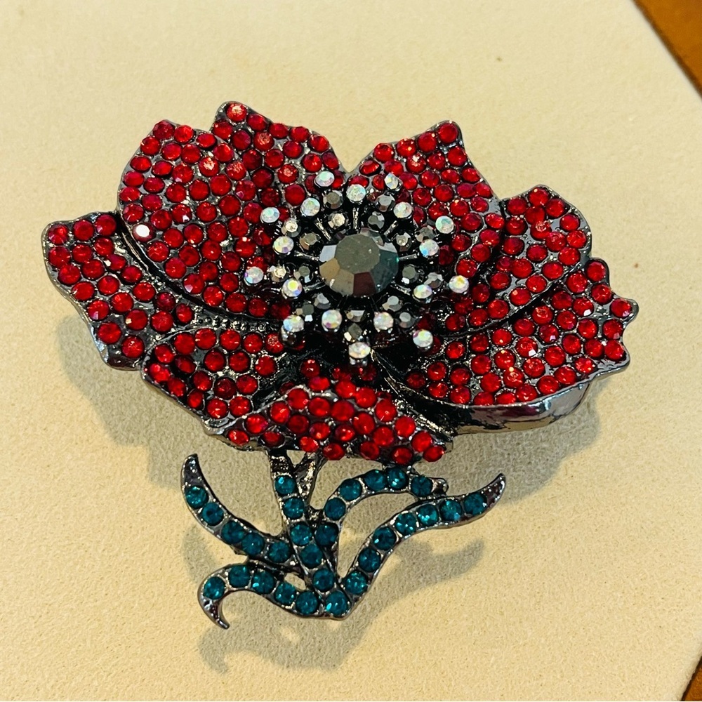 Vintage Red and Teal Crystal Poppy Brooch with Magnetic Clasp - Picture 2 of 7